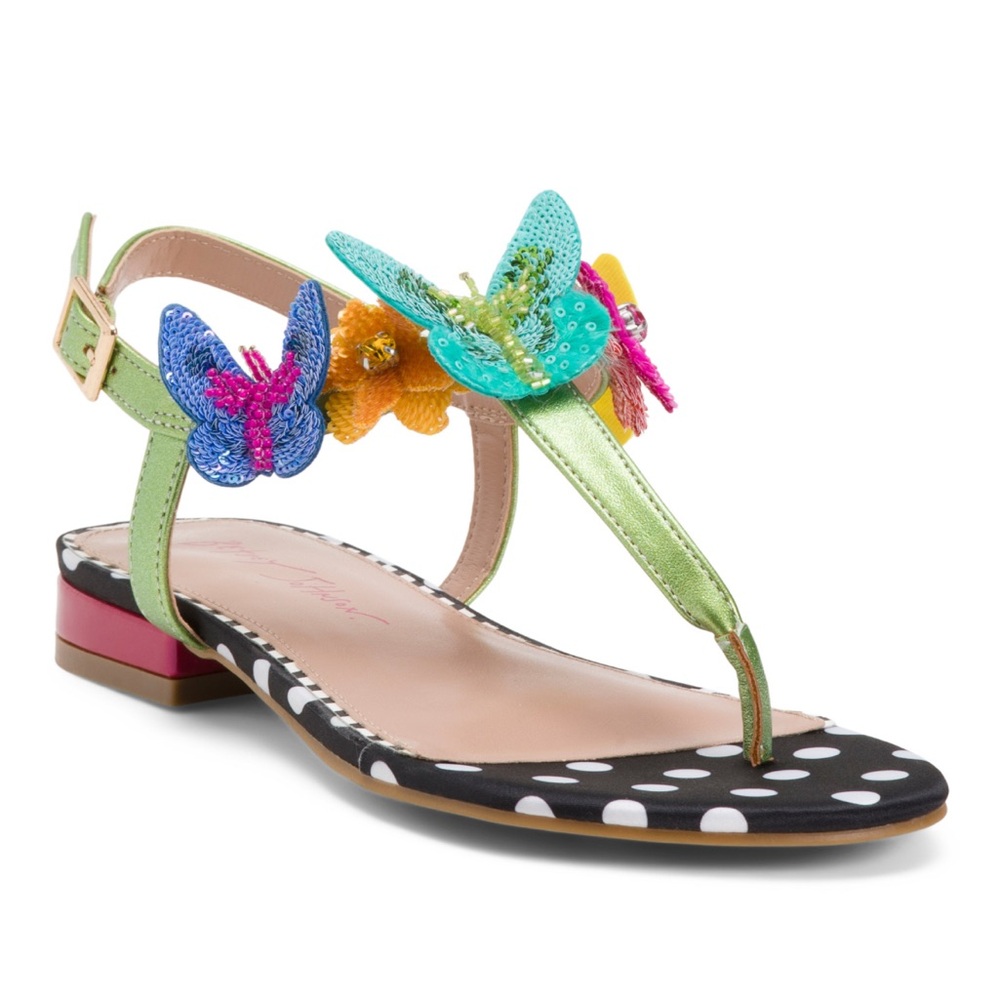 Betsey Johnson Halie Sandal 🦋